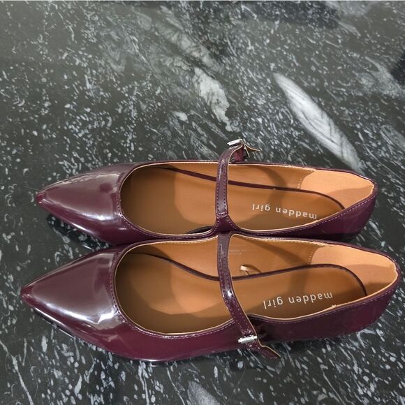 BRAND NEW MADDEN GIRL WOMEN's POINTED TOE FLAT R3 - Picture 7 of 16